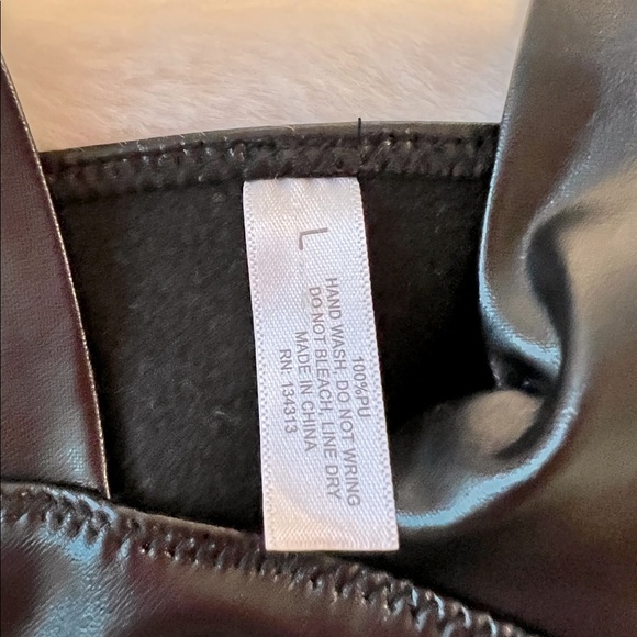 Leather Black Tank top - Picture 2 of 3